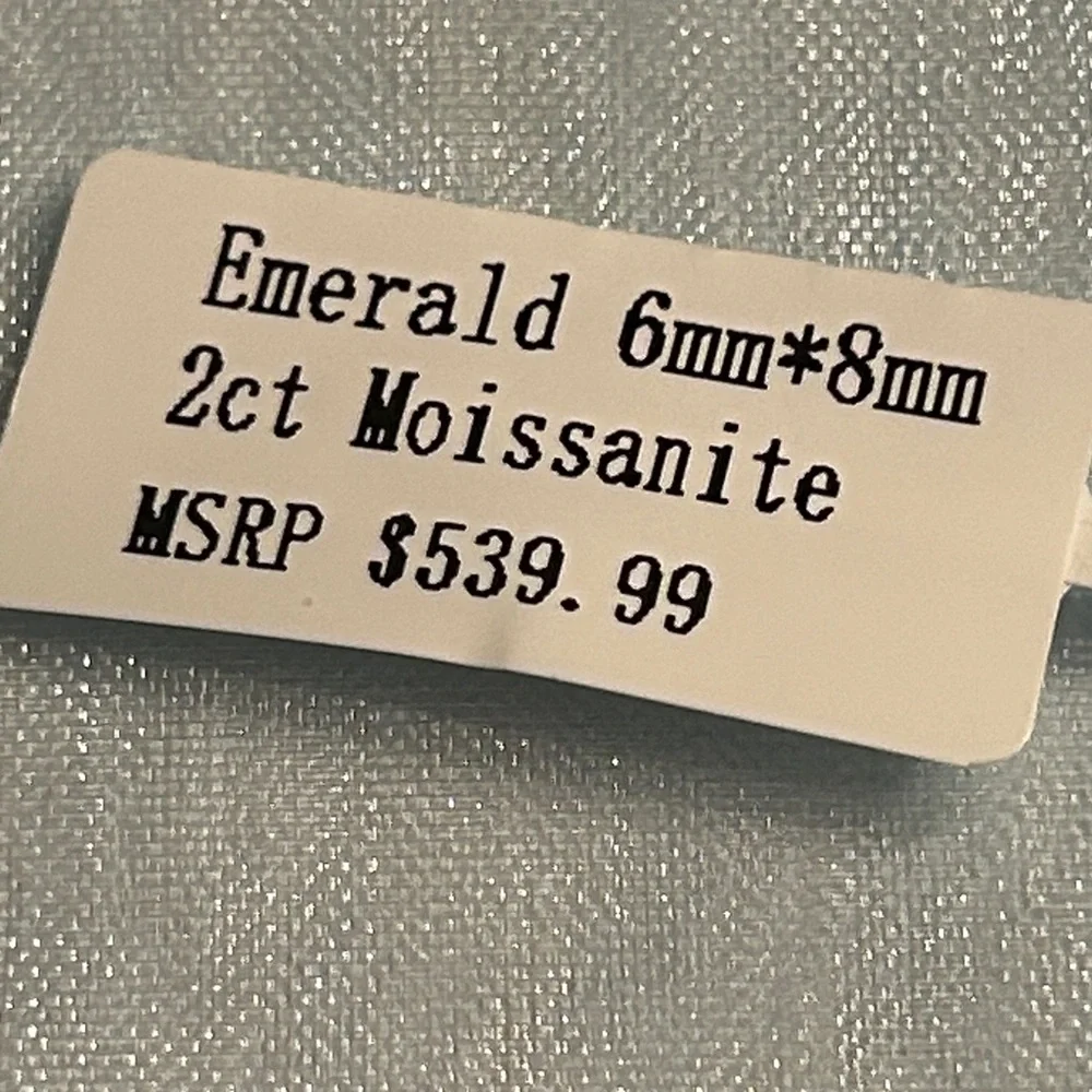 Moissanite beautiful 6mmx8mm